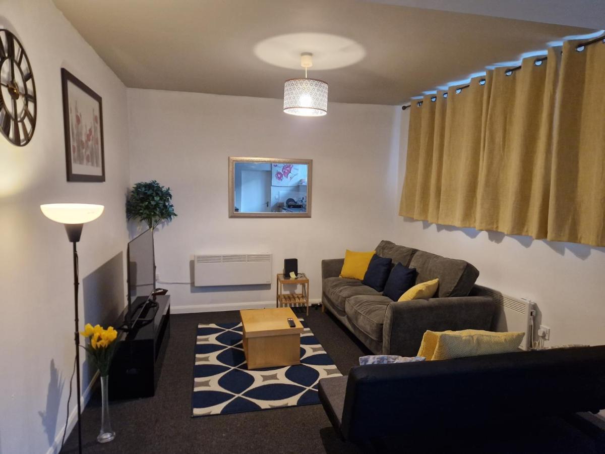 Primos Suite - Stylish 1 Bedroom In Wallsend نيوكاسل أبون تاين المظهر الخارجي الصورة